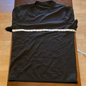 Lululemon Men Pique T Shirt Medium Black EUC NO FLAWS
